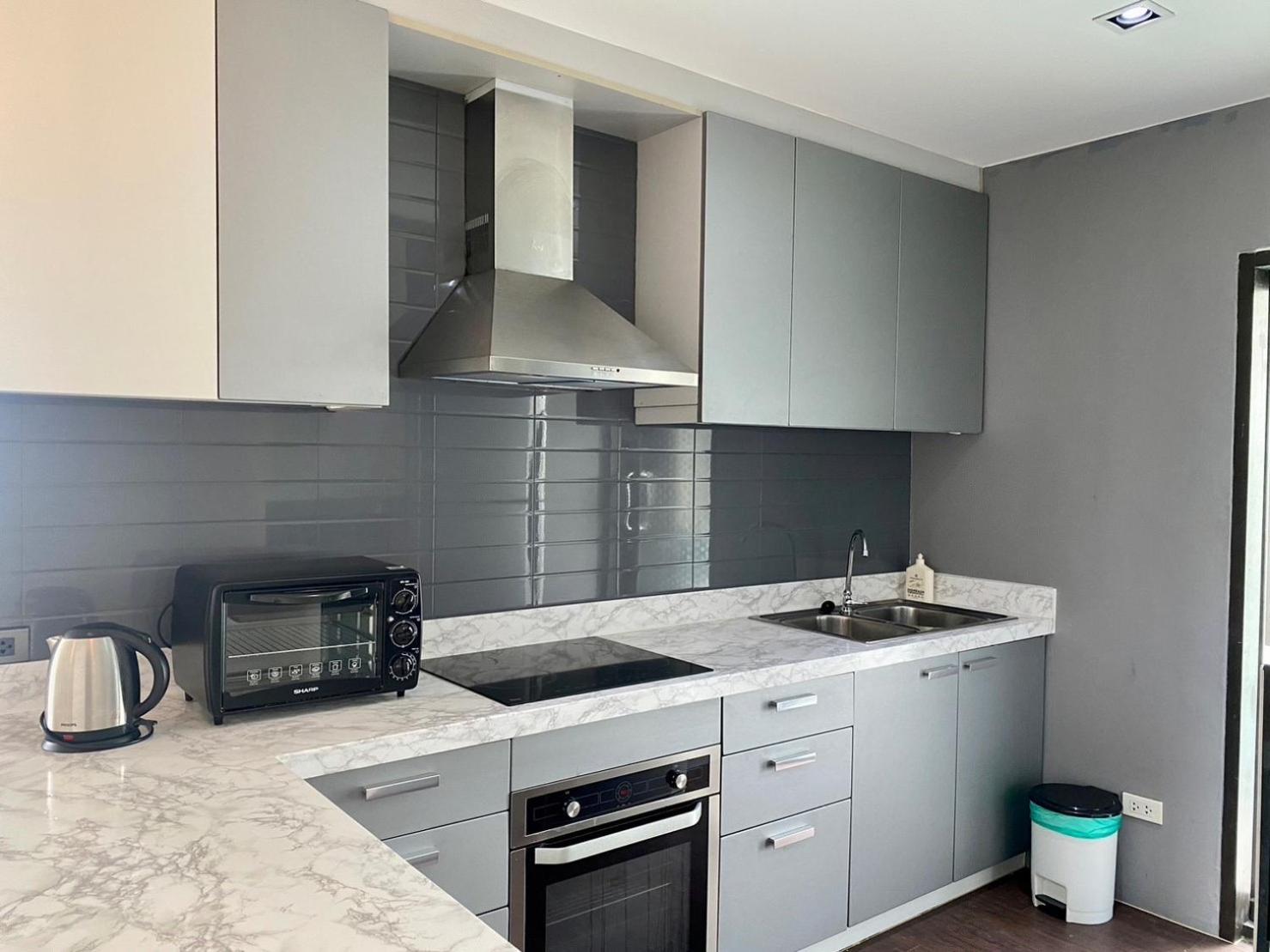Apartamento W8 Condo, Floor Luxe 3 Bedroom Penthouse, Hip Area, 5 Mins From Thonglo Bts Station *
