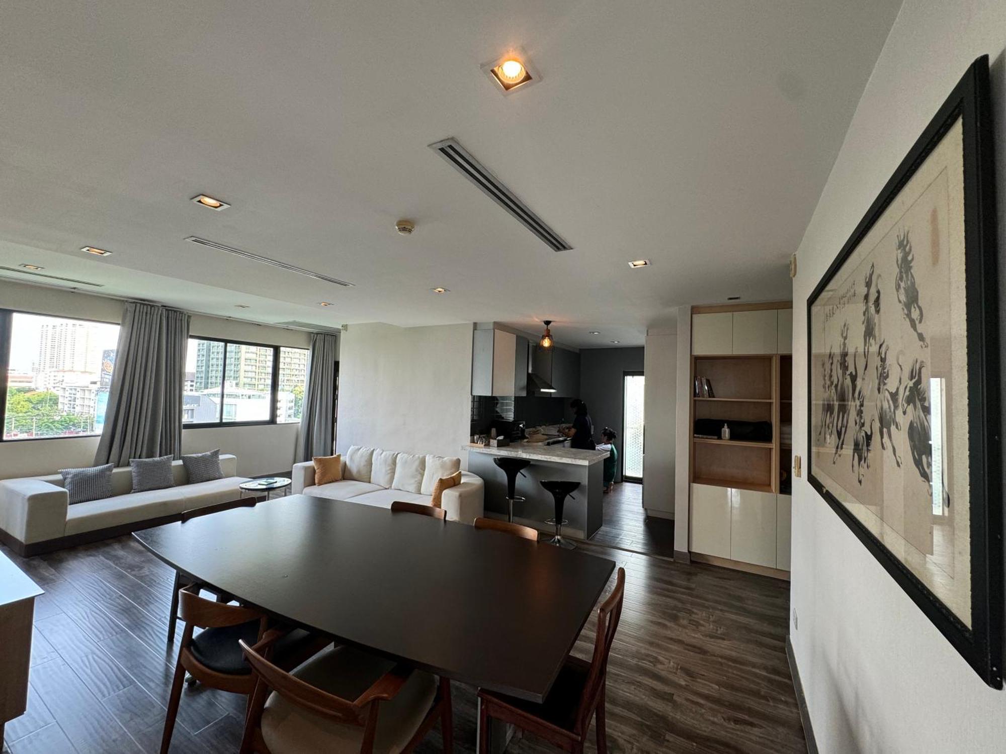 W8 Condo, Floor Luxe 3 Bedroom Penthouse, Hip Area, 5 Mins From Thonglo Bts Station * Bangkok