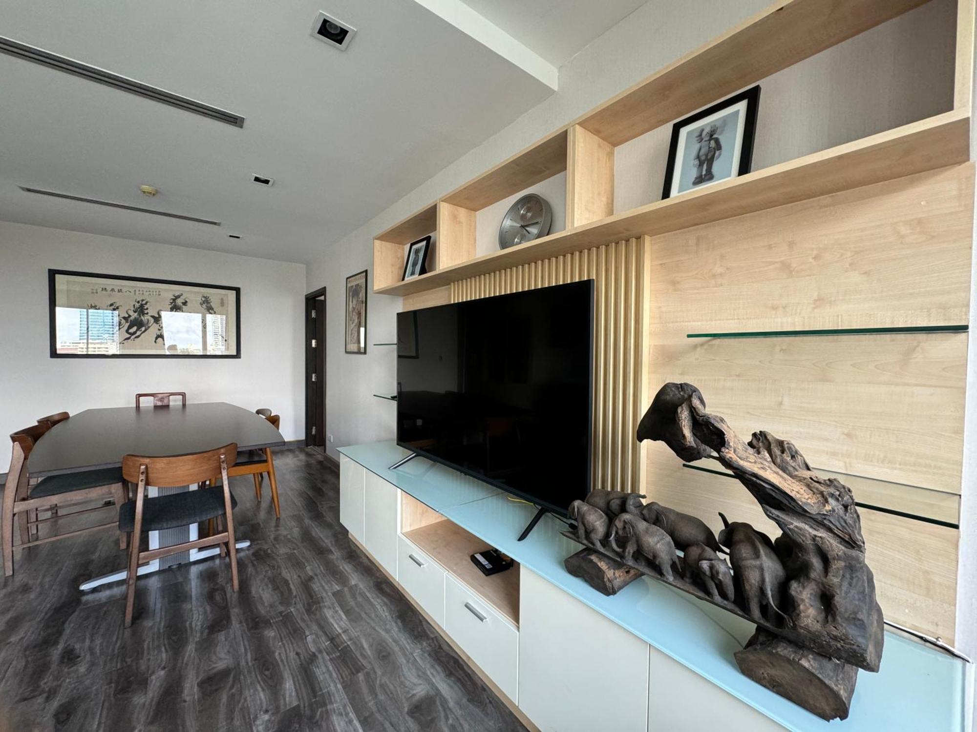 W8 Condo, Floor Luxe 3 Bedroom Penthouse, Hip Area, 5 Mins From Thonglo Bts Station
