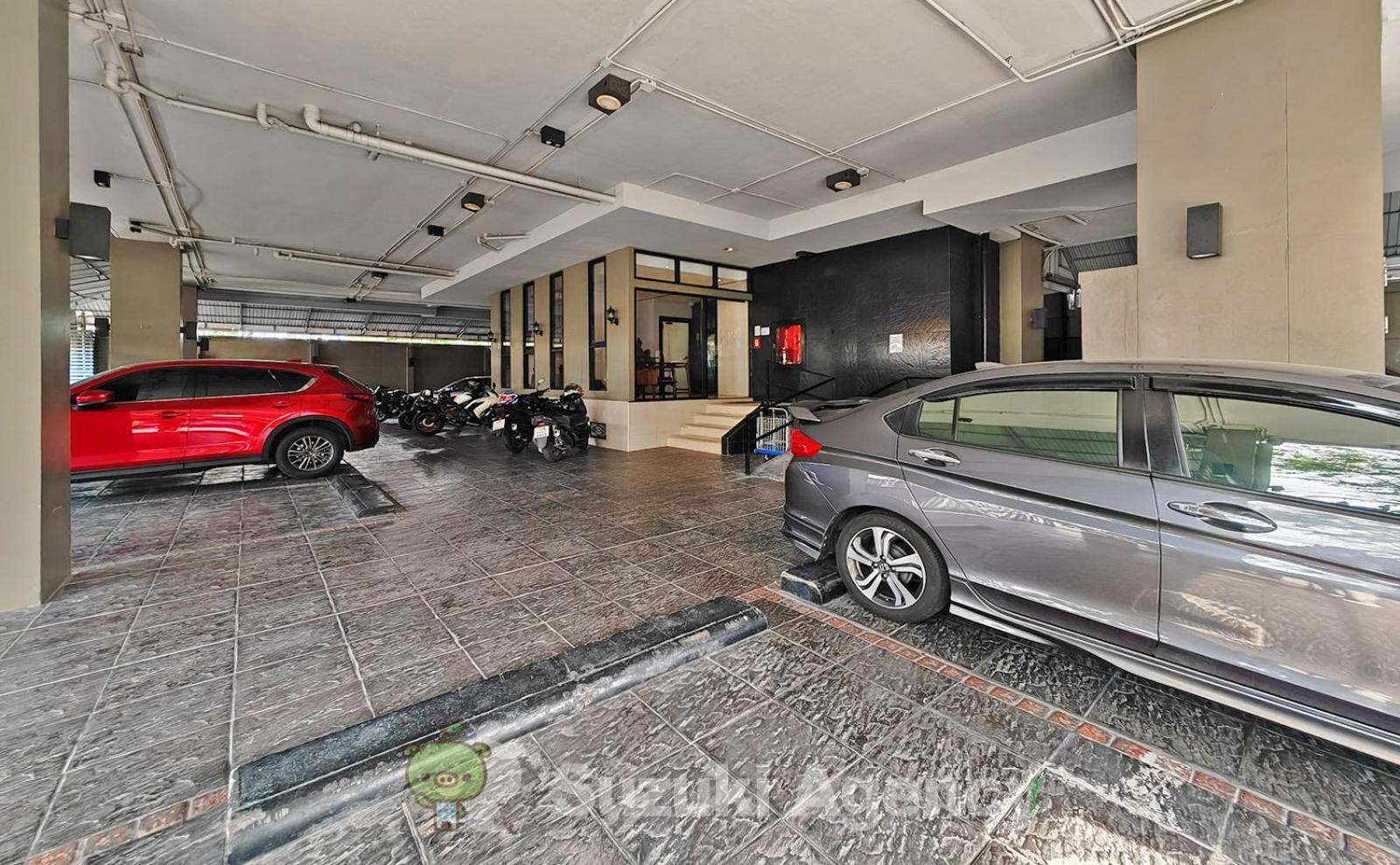 W8 Condo, Floor Luxe 3 Bedroom Penthouse, Hip Area, 5 Mins From Thonglo Bts Station 公寓 *