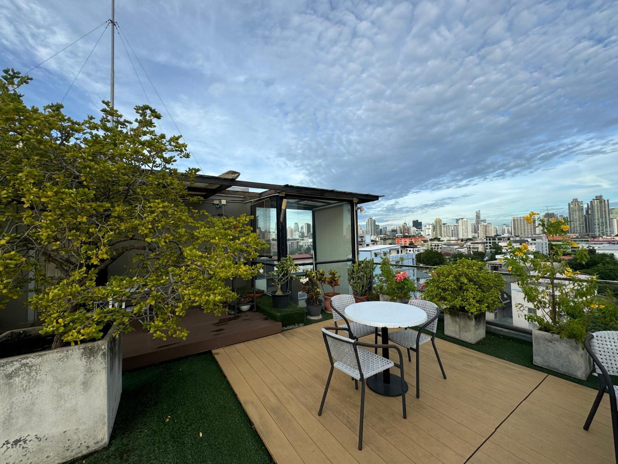 公寓 W8 Condo, Floor Luxe 3 Bedroom Penthouse, Hip Area, 5 Mins From Thonglo Bts Station